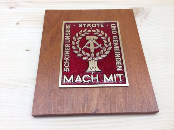 DDR Plakette MACH MIT Schöner unsere Städte und Gemeinden