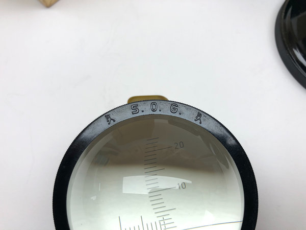 Visolett S.O.G. Lupe Bakelit mit Millimeter Anzeige